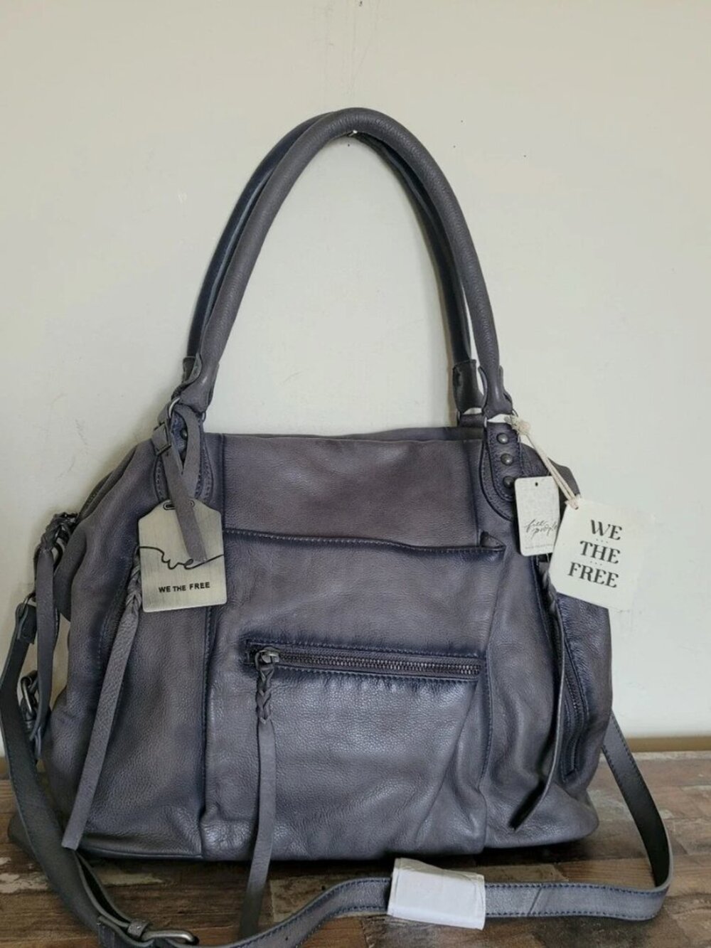 Free People NWT Emerson Tote Large Leather Shoulder Bag Tote Gravel Rock Grey - Picture 3 of 6